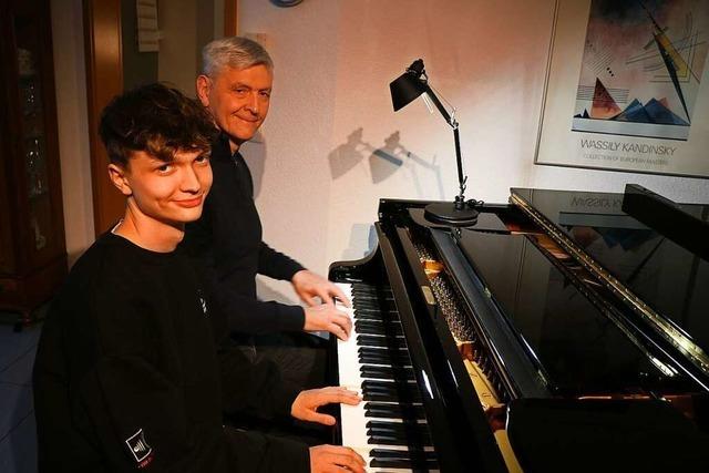 Wie das Klavierspiel einen Schliengener Vater mit seinem Sohn verbindet