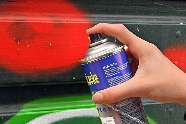 Polizei nimmt Graffiti-Sprayer in Freiburg-Brhl fest